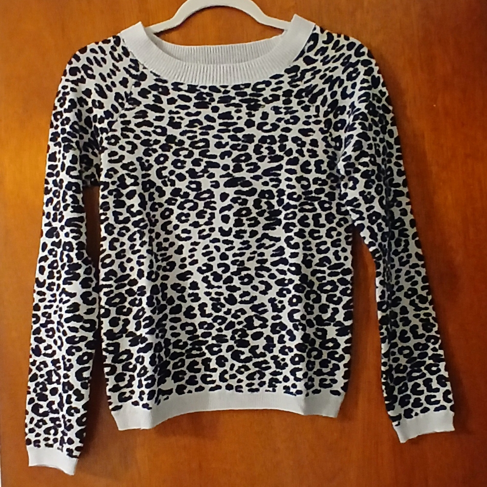 EXPRESS Leopard Print Women's Sweater